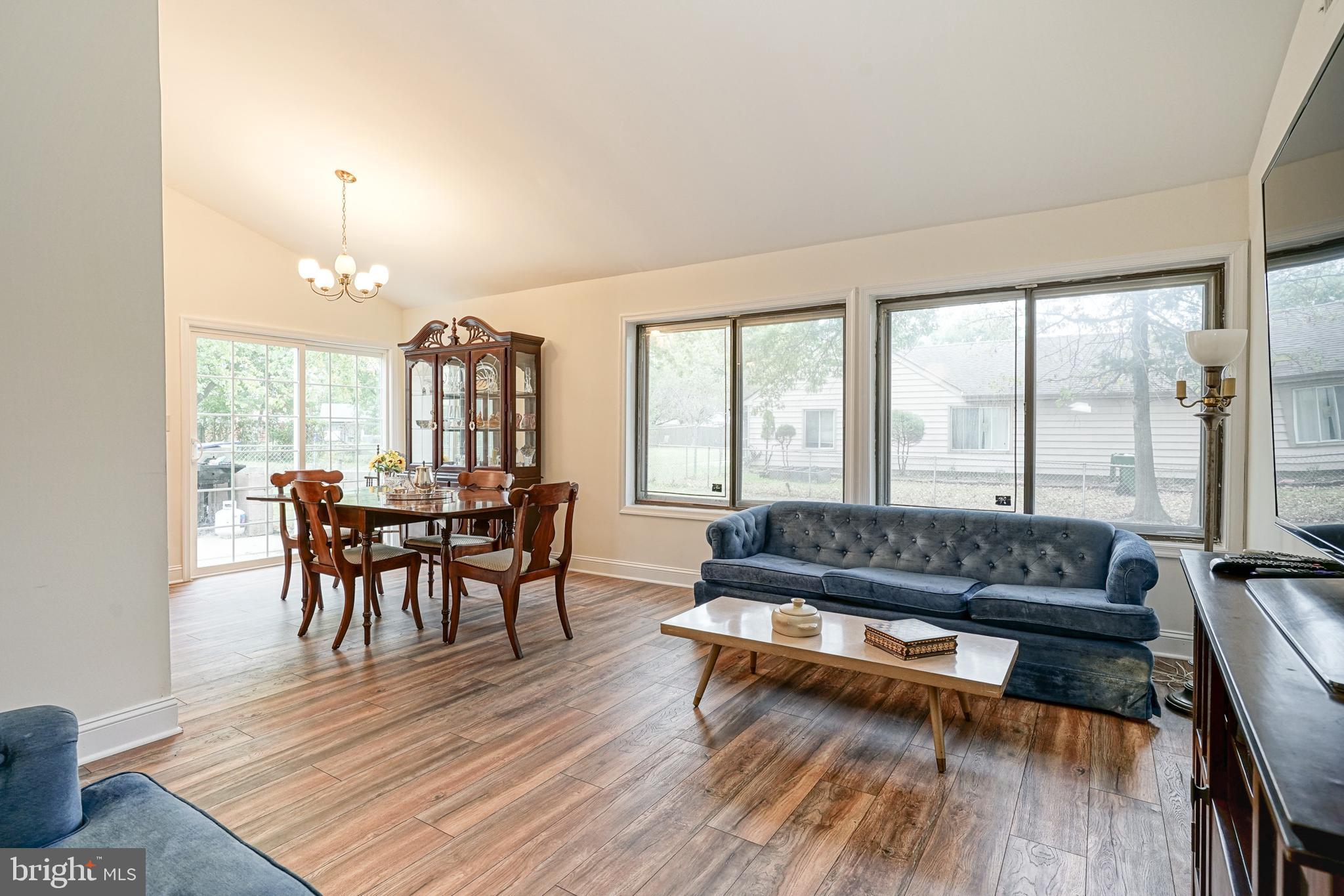 28 Merion Road Marlton, NJ 08053 - Photo 4 of 41 Gallery Image 4