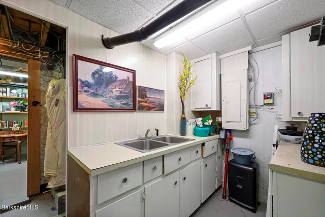 $425,000 | 1178 Bancroft Road, Becket, MA 01223