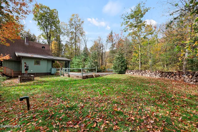 $425,000 | 1178 Bancroft Road, Becket, MA 01223