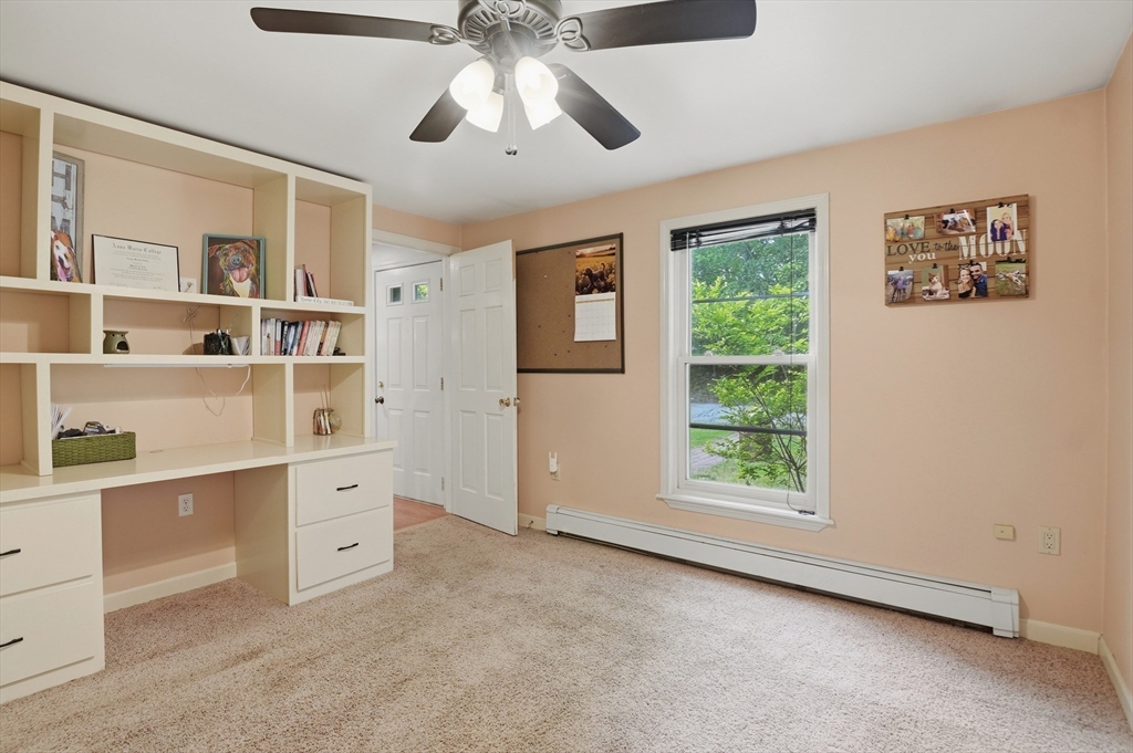 23 Oakmont Street Webster, MA 01570 - Photo 19 of 40