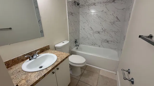 $2,300 | 4774 Orleans Court, Unit D, West Palm Beach, FL 33415