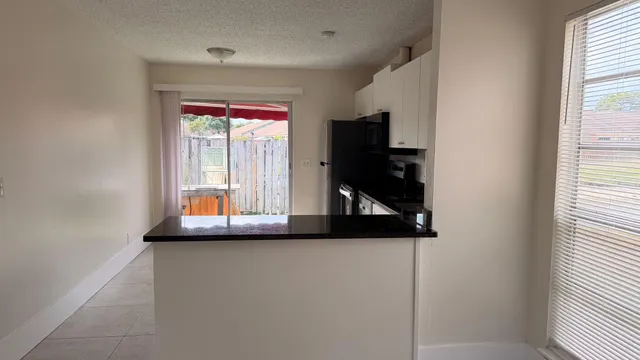 $2,300 | 4774 Orleans Court, Unit D, West Palm Beach, FL 33415