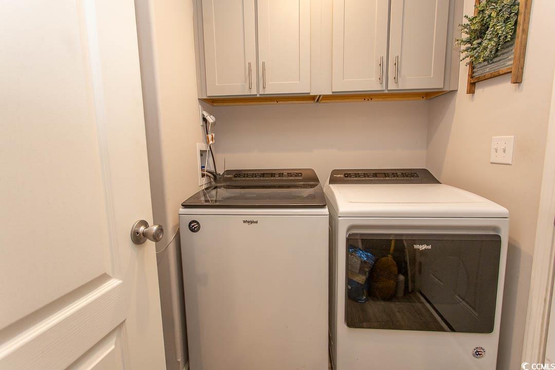 1664 Greenridge Drive Conway, SC 29526 - Photo 7 of 40 Laundry area featuring washer and clothes dryer an