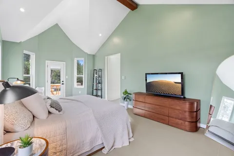 $1,300,000 | 1 Sparrowglen Lane, The Hills, TX 78738