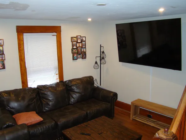 $3,000 | 13 Back River Road, Bedford, NH 03110