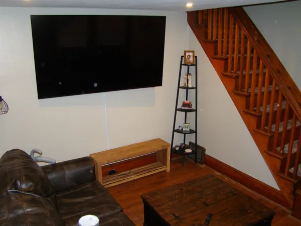 $3,000 | 13 Back River Road, Bedford, NH 03110