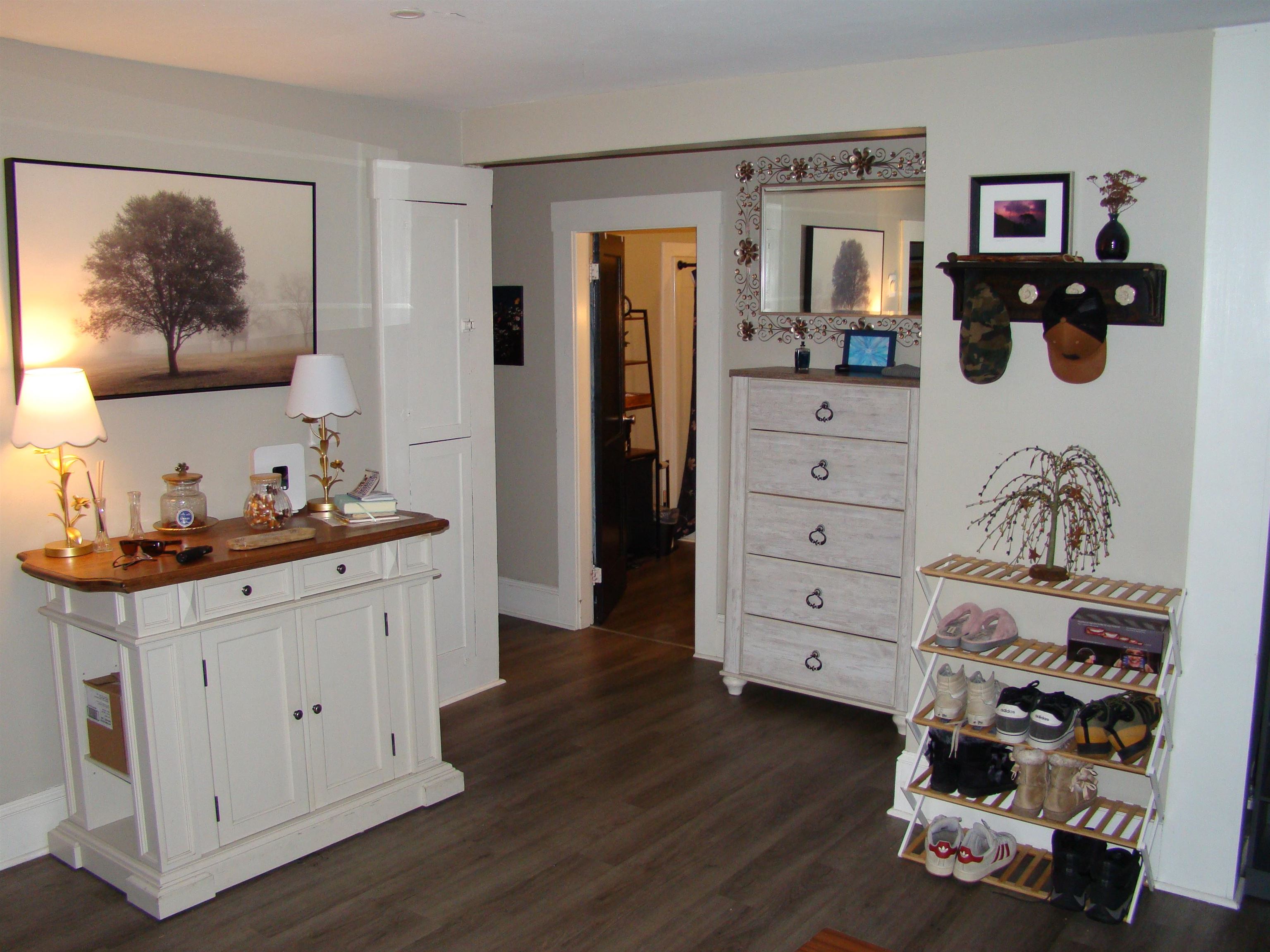 13 Back River Road Bedford, NH 03110 - Photo 3 of 39