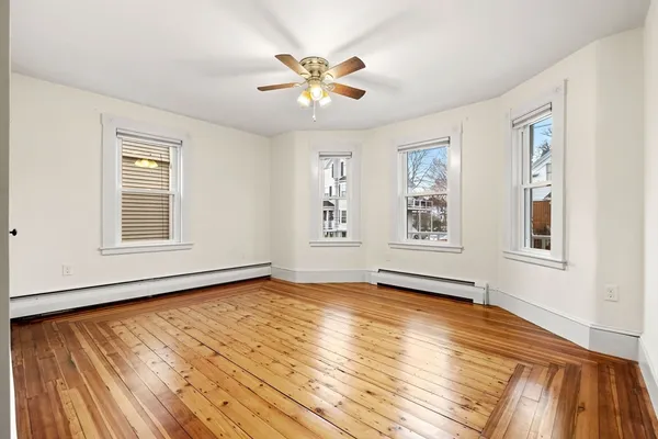 $799,000 | 5 Lafayette Road, Ipswich, MA 01938