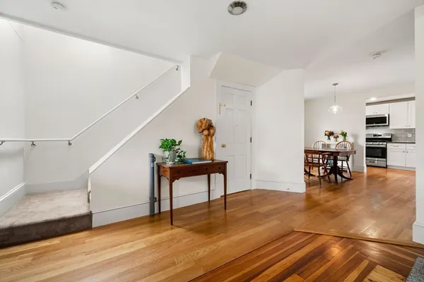 $799,000 | 5 Lafayette Road, Ipswich, MA 01938