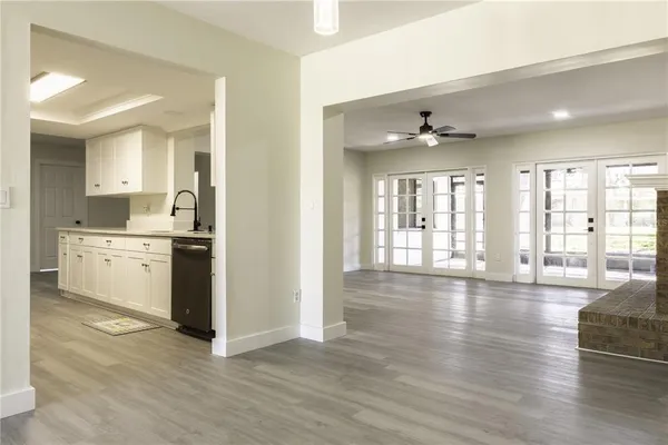 $3,000 | 9209 Kingsridge Drive, Temple Terrace, FL 33637