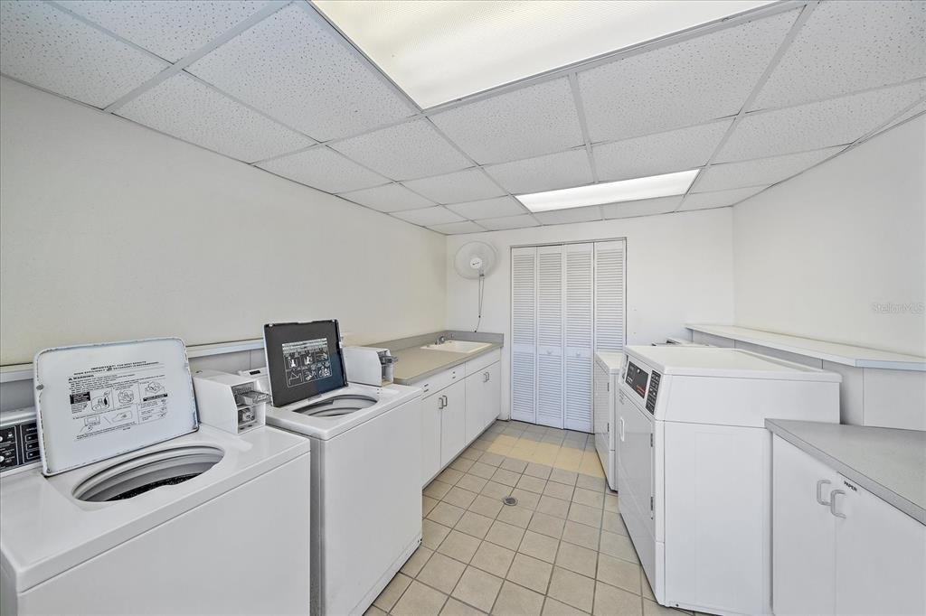 100 Sands Point Road, Unit 223 Longboat Key, FL 34228 - Photo 31 of 35