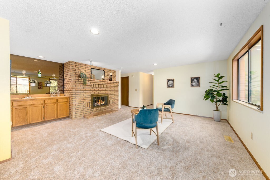 14825 Southeast 138th Place Renton, WA 98059 - Photo 9 of 30