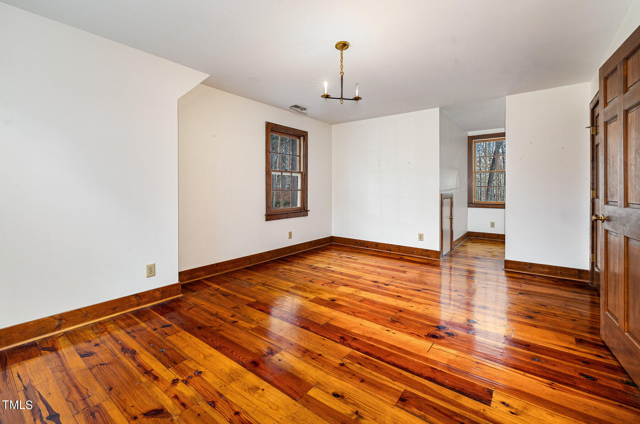 7825 Netherlands Drive Raleigh, NC 27606 - Photo 19 of 33 Upstairs Bedroom #2