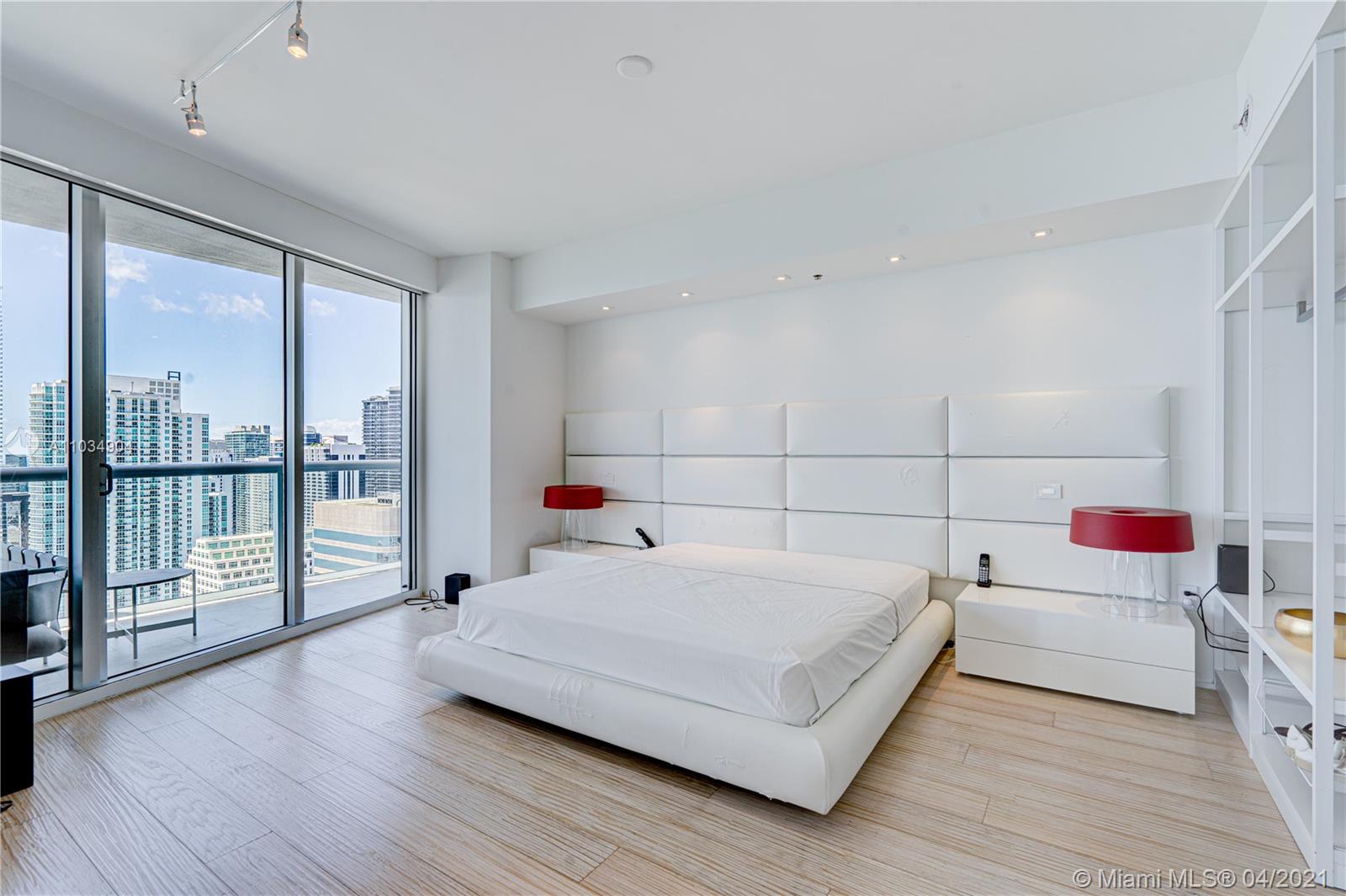 495 Brickell Avenue, Unit 4801 Miami, FL 33131 - Photo 15 of 60