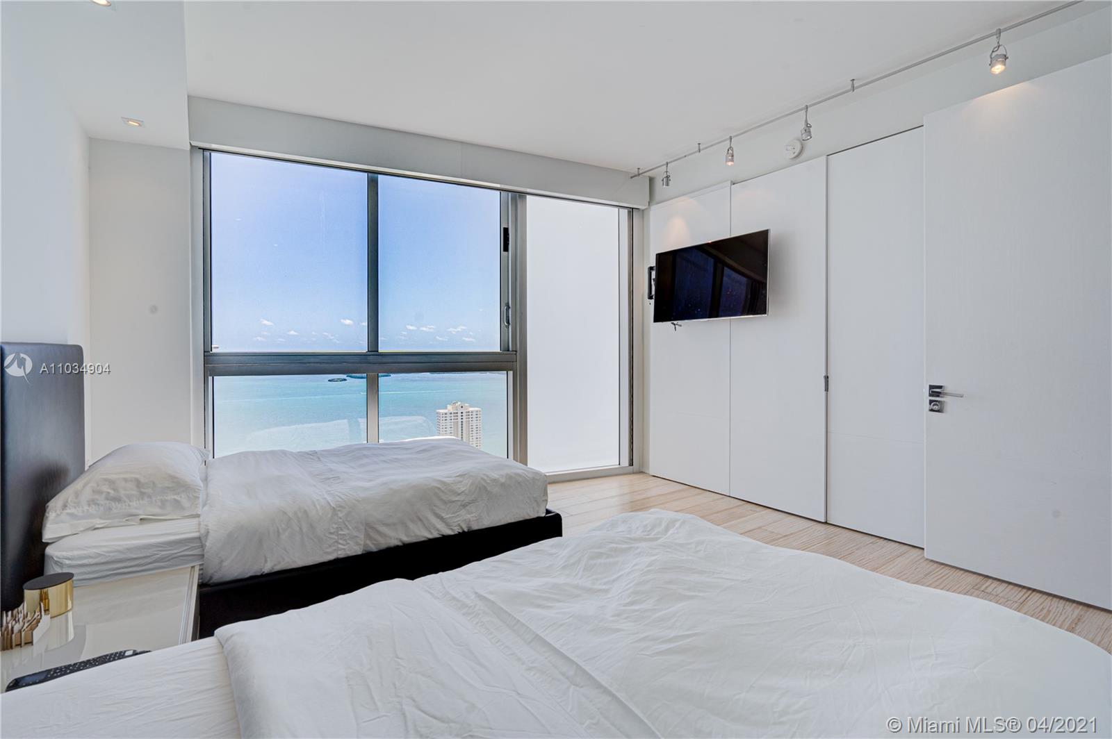 495 Brickell Avenue, Unit 4801 Miami, FL 33131 - Photo 27 of 60