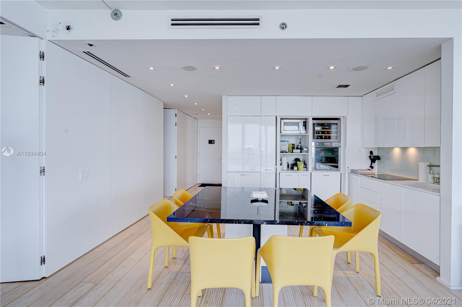 495 Brickell Avenue, Unit 4801 Miami, FL 33131 - Photo 10 of 60