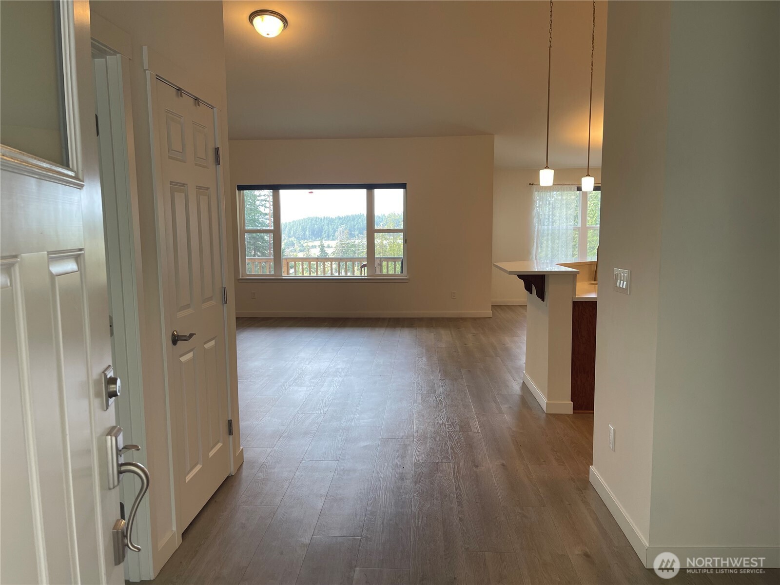 1069 East Bush Point Road, Unit HOME Freeland, WA 98249 - Photo 4 of 33 Gallery Image 4