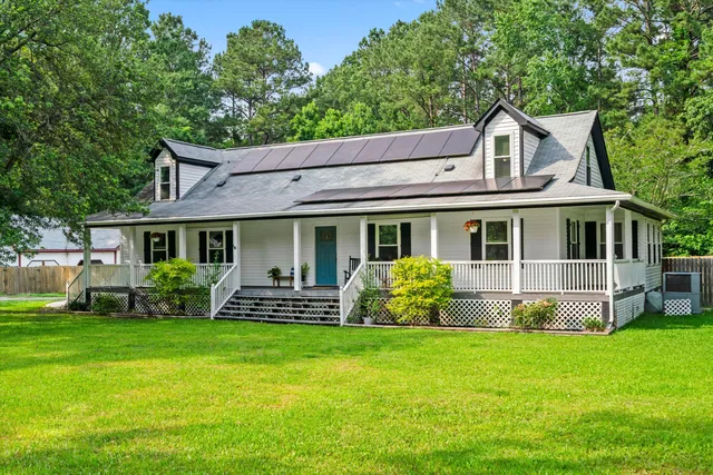 $420,000 | 162 Whippoorwill Drive, Summerville, SC 29483