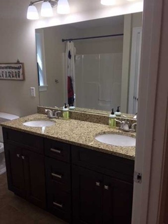 139 Berwick Road Attleboro, MA 02703 - Photo 19 of 23 Gallery Image 19