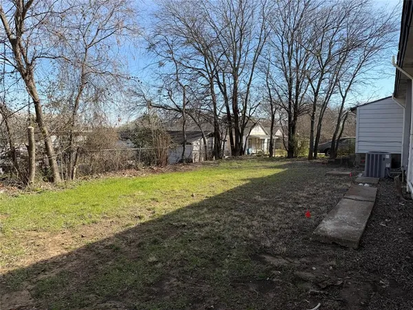 $170,000 | 101 Bill Jackson Drive, Alvarado, TX 76009