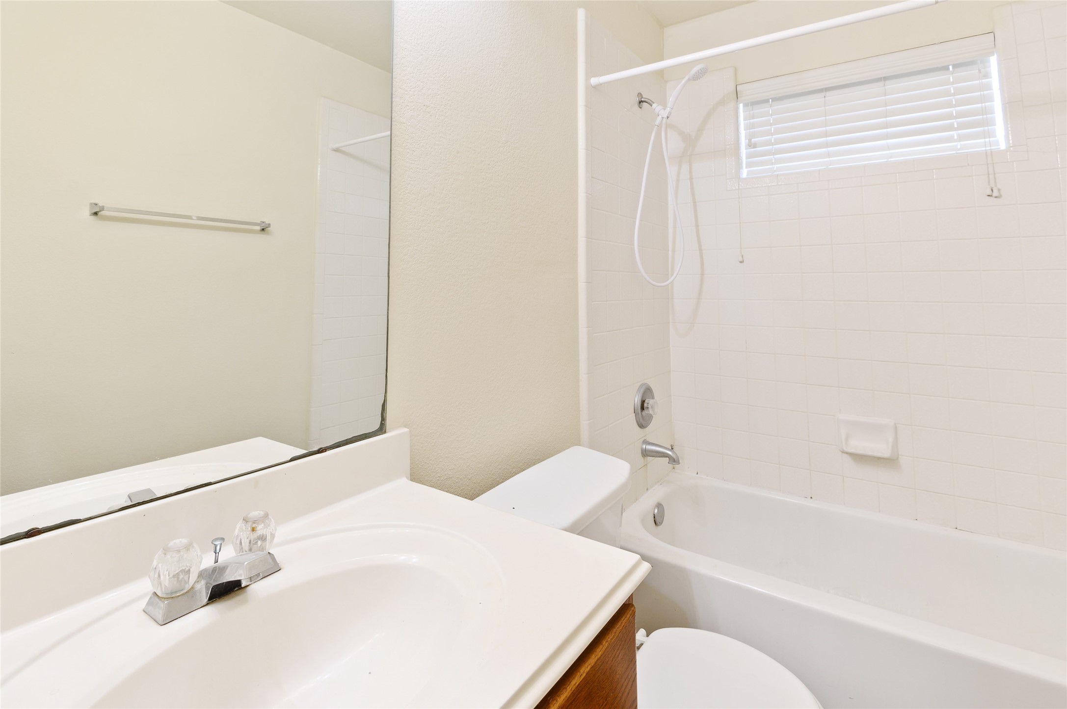 203 Paradise Lane Montgomery, TX 77356 - Photo 15 of 17