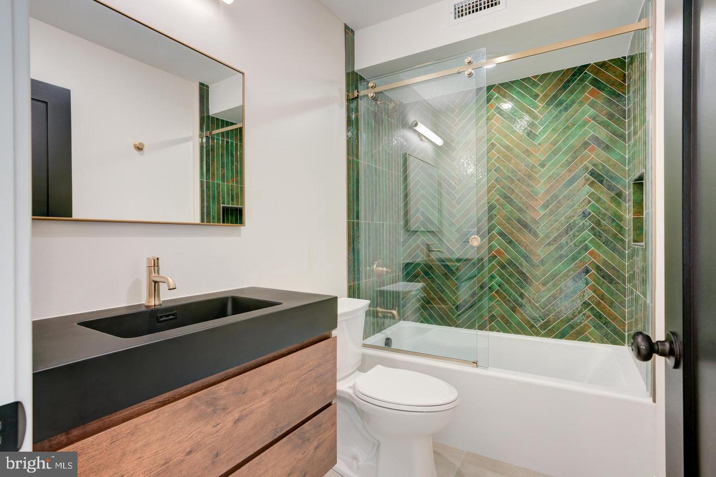 2534 East Madison Street Philadelphia, PA 19134 - Photo 36 of 63 Gallery Image 36