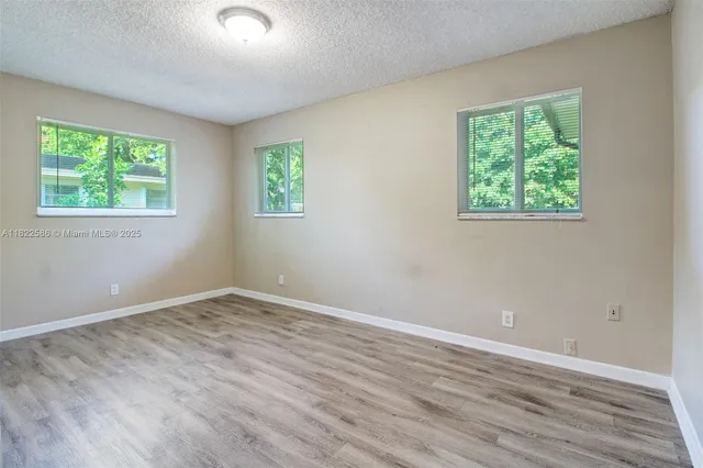 $599,900 | 1531 Southwest 67th Terrace, Plantation, FL 33317