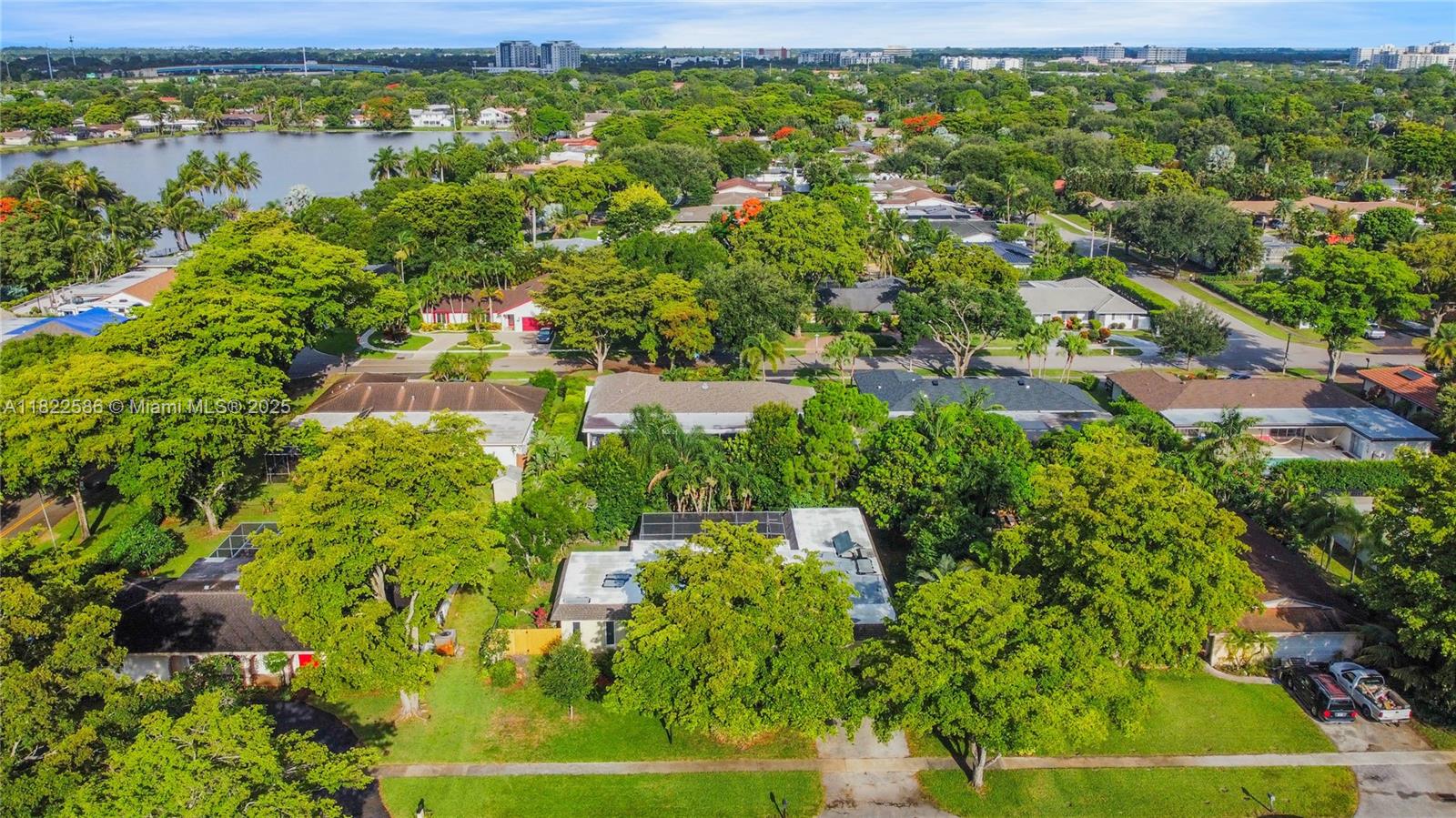 1531 Southwest 67th Terrace Plantation, FL 33317 - Photo 33 of 33