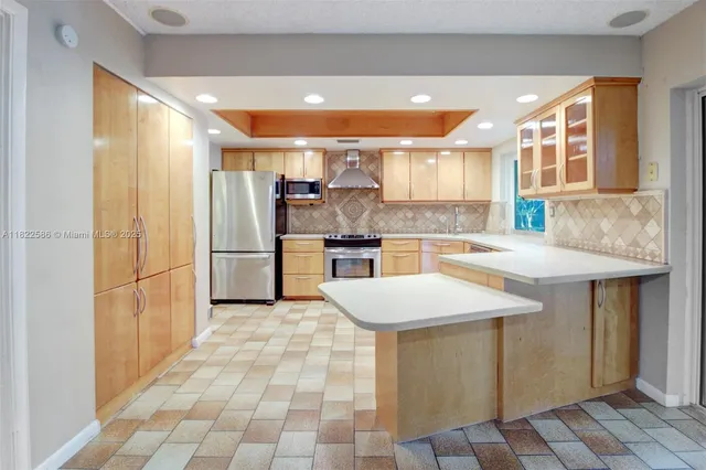 $599,900 | 1531 Southwest 67th Terrace, Plantation, FL 33317