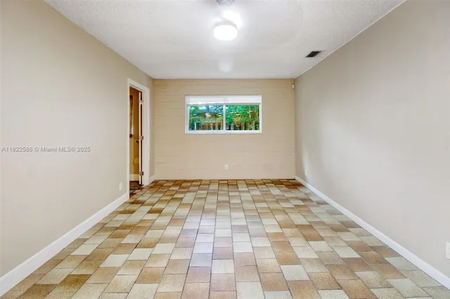 $599,900 | 1531 Southwest 67th Terrace, Plantation, FL 33317