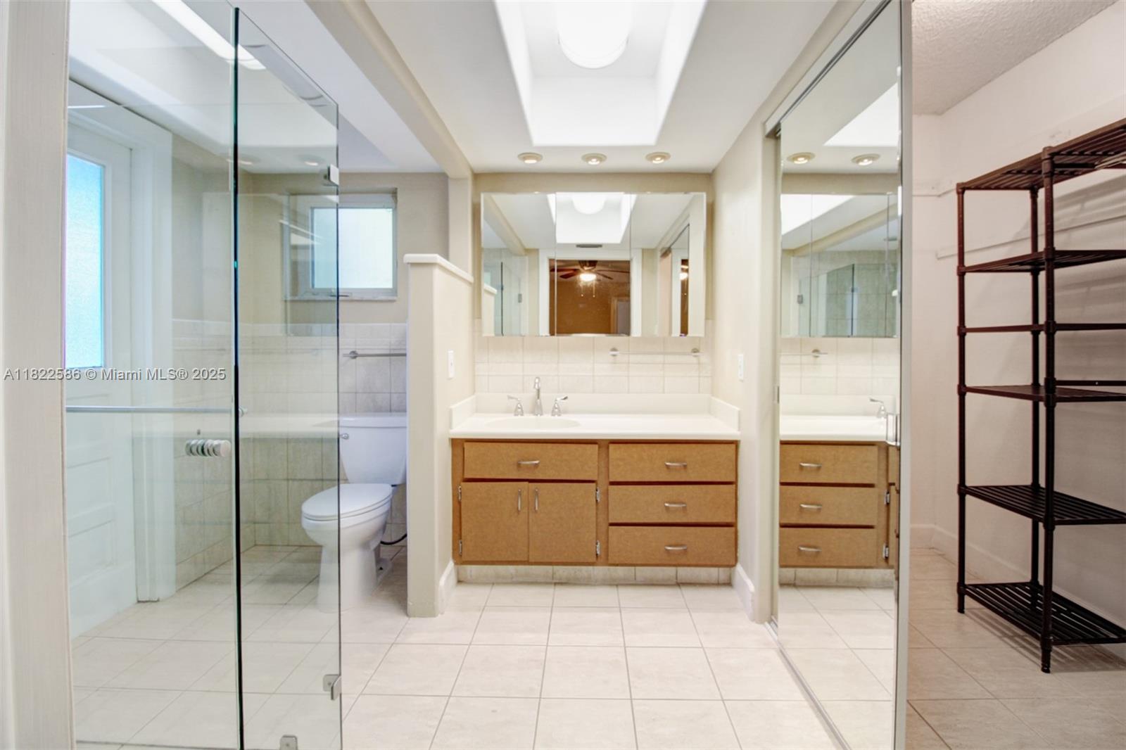 1531 Southwest 67th Terrace Plantation, FL 33317 - Photo 10 of 33