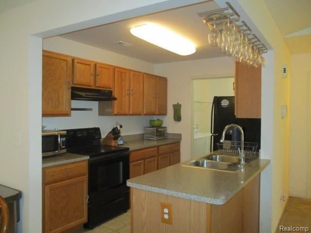 11778 Farmington Road Livonia, MI 48150 - Photo 25 of 55 IMG_0235.JPG