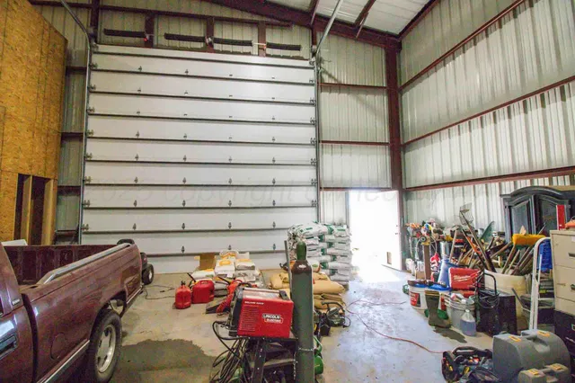 $1,997,977 | 1881 Happy Farm, Happy, TX 79042