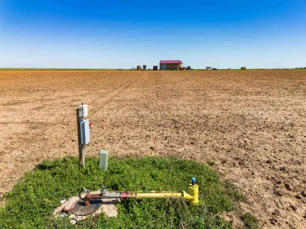 $1,997,977 | 1881 Happy Farm, Happy, TX 79042