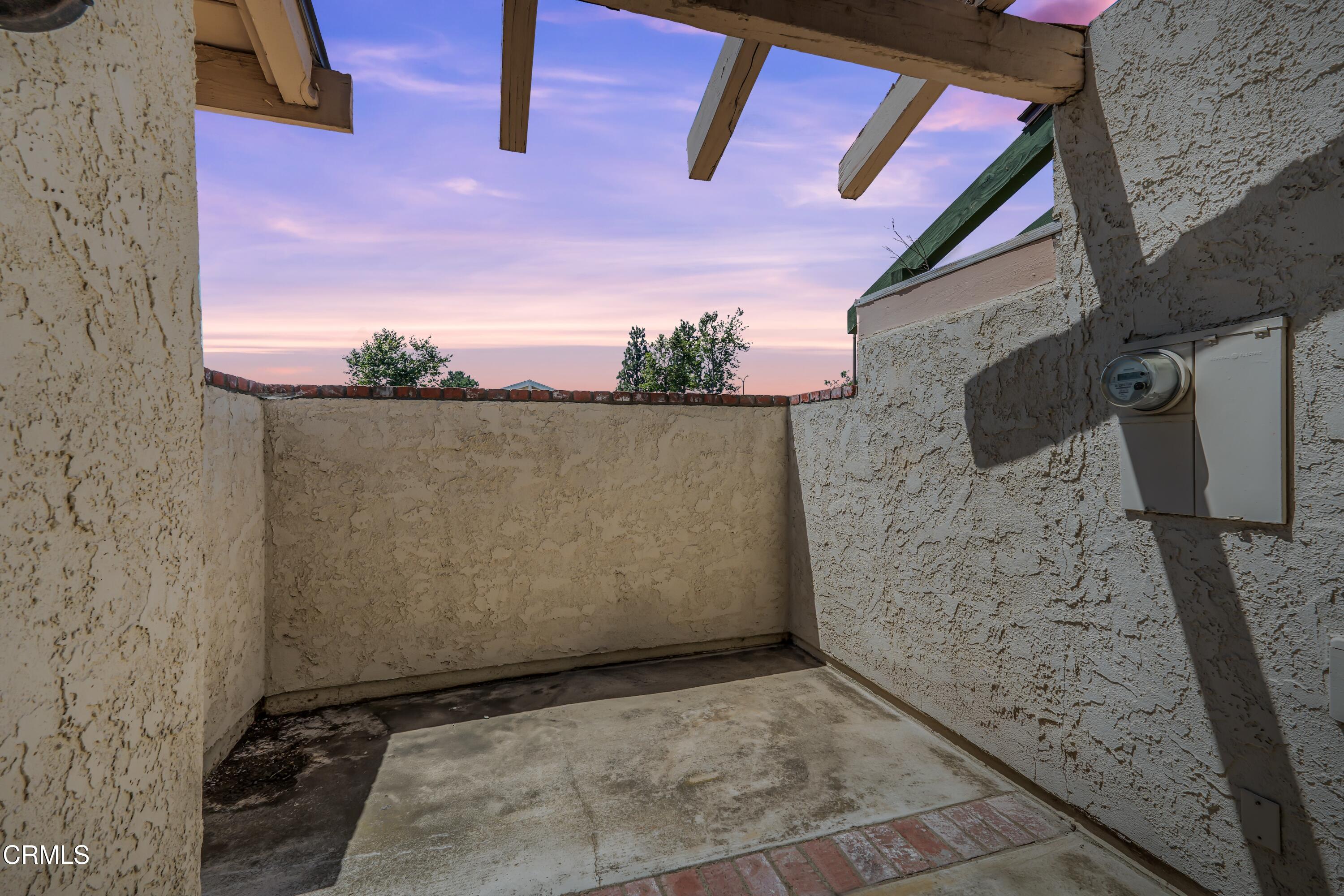 4934 Alta Colina Road Camarillo, CA 93012 - Photo 19 of 27 16