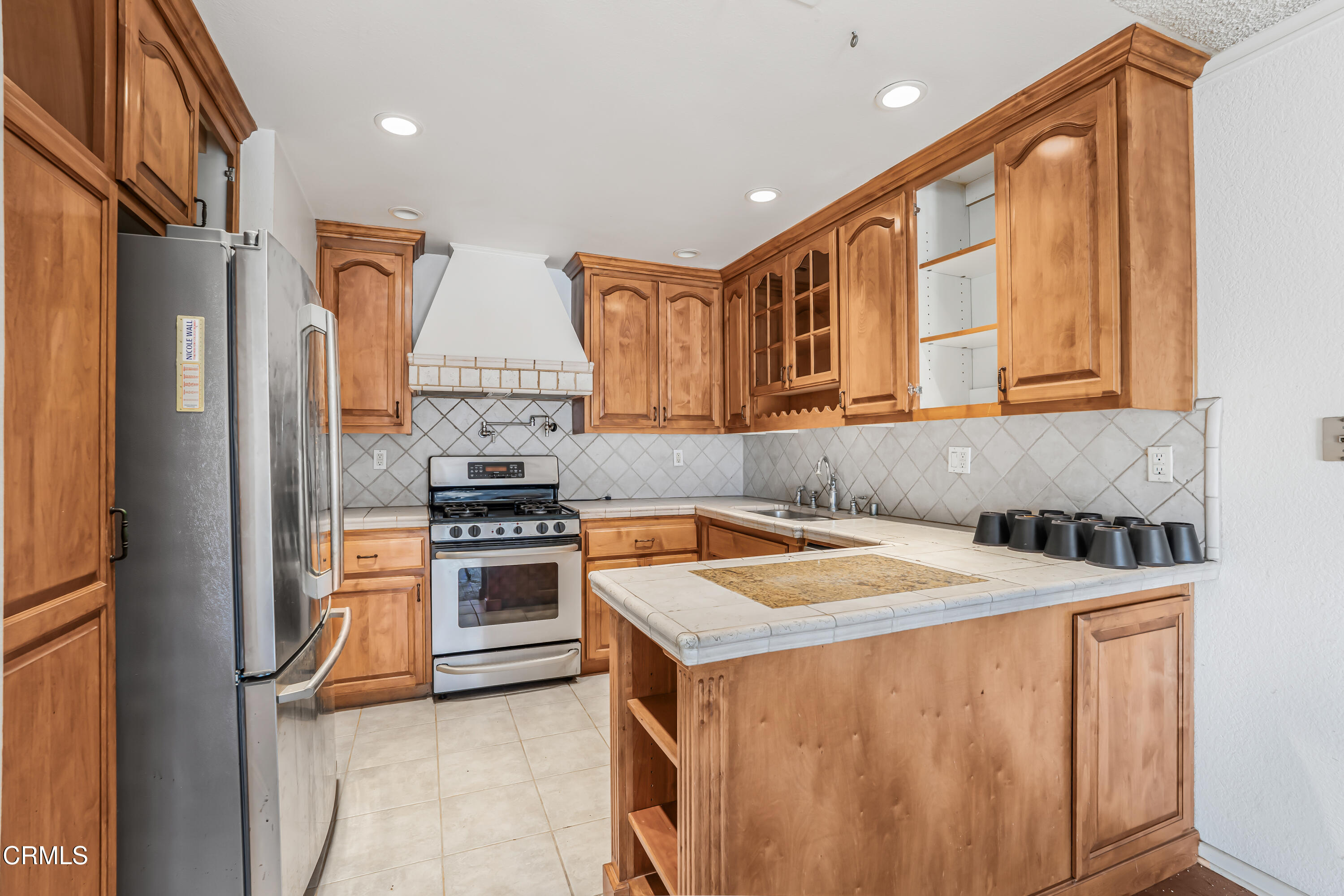 4934 Alta Colina Road Camarillo, CA 93012 - Photo 4 of 27 DSC04254
