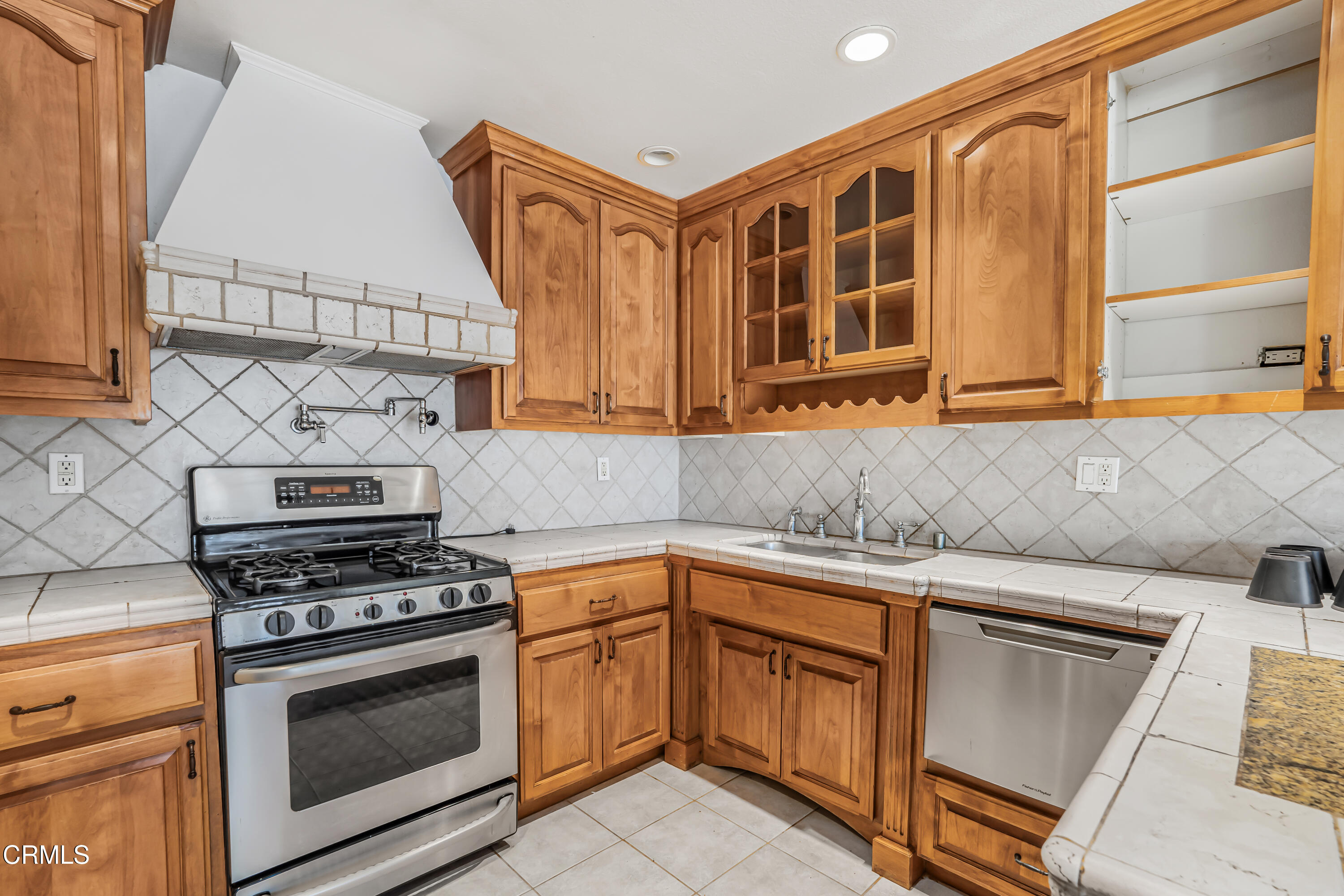 4934 Alta Colina Road Camarillo, CA 93012 - Photo 5 of 27 4