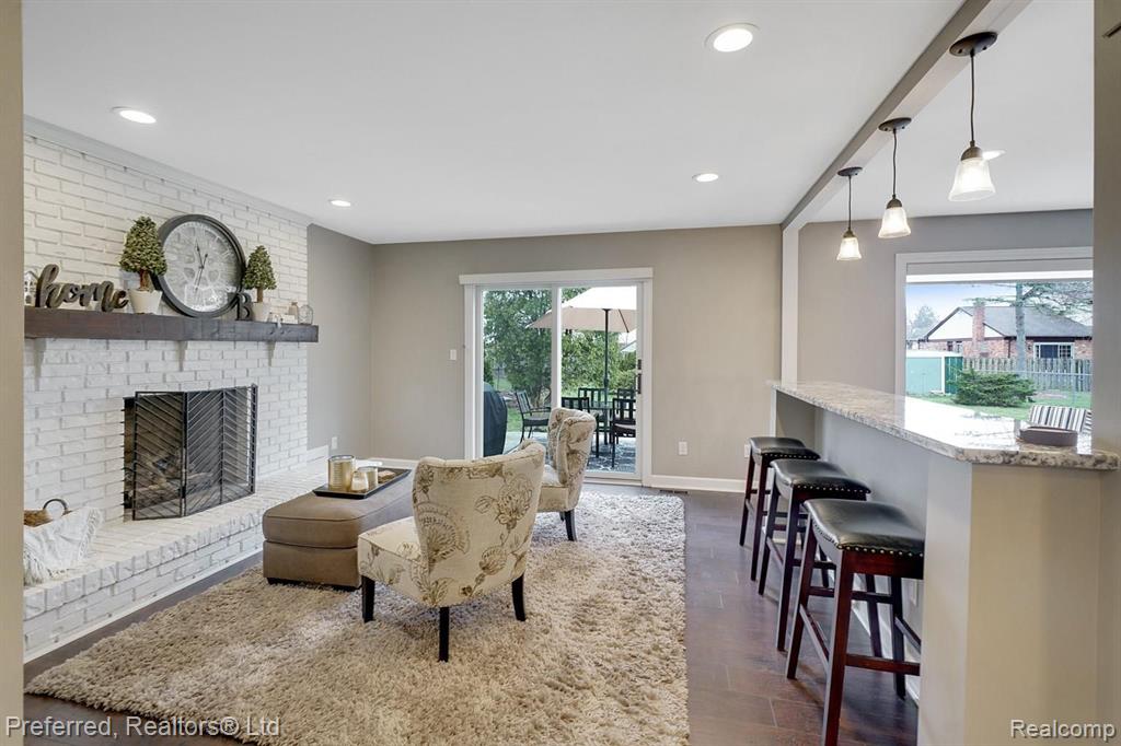 43922 Arlington Road Canton, MI 48187 - Photo 13 of 26