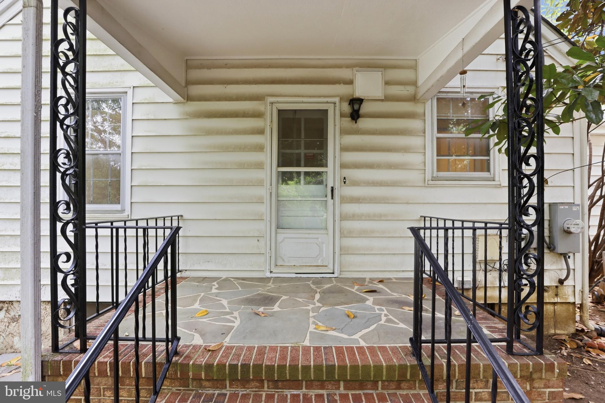 411 Ludlow Road Annapolis, MD 21401 - Photo 41 of 44 Rear entrance!