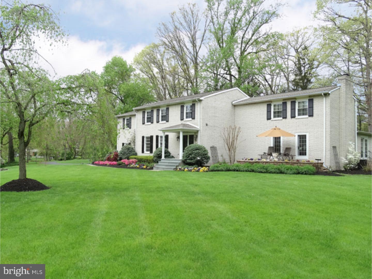 829 Edgewood Road Yardley, PA 19067 - Photo 2 of 25 Front Yard