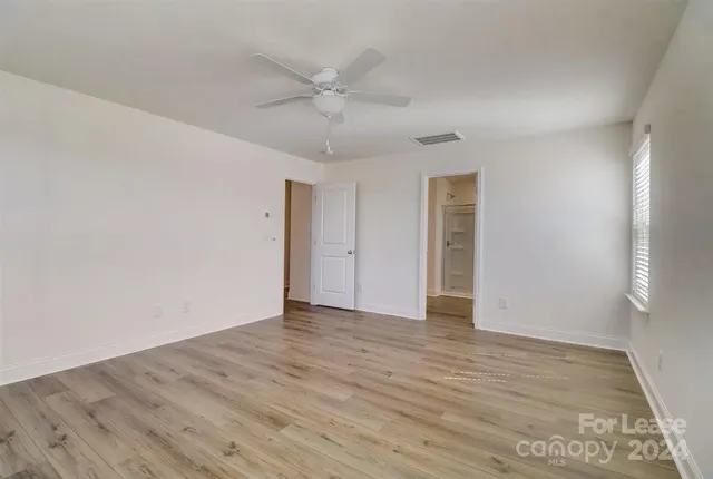 $1,801 | 3853 Hayden Lane, Unit LITCHFIELD, Terrell, NC 28682