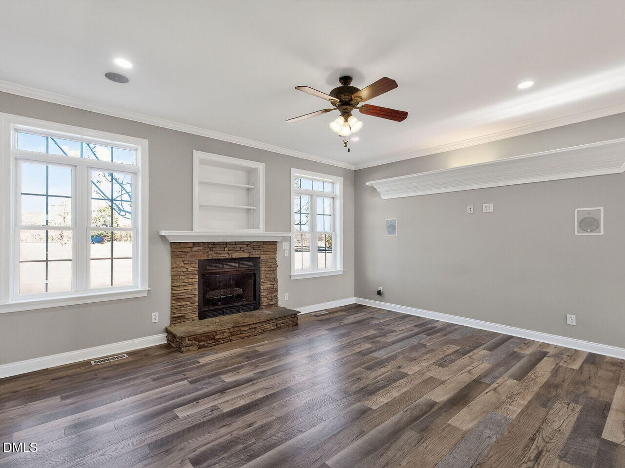 111 Hales Road Kenly, NC 27542 - Photo 12 of 56 Family Room