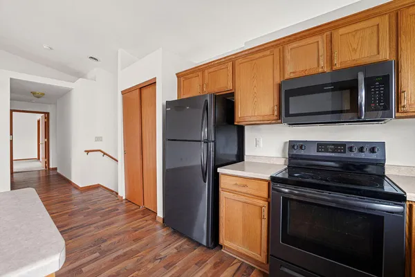 $279,900 | 3150 White Tail Lane, Unit D, Oshkosh, WI 54904