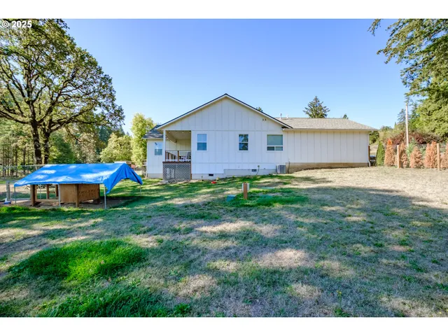 $710,000 | 41222 Highway 228, Sweet Home, OR 97386