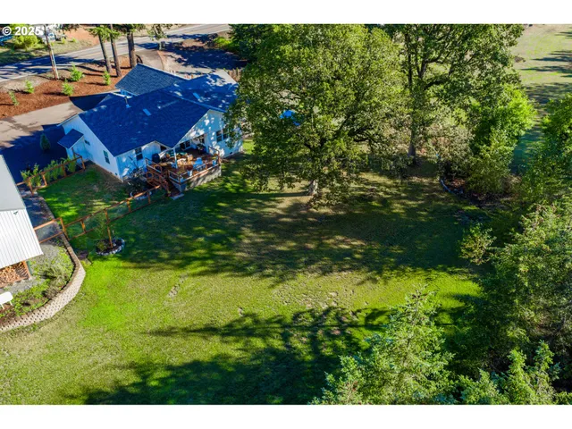 $710,000 | 41222 Highway 228, Sweet Home, OR 97386