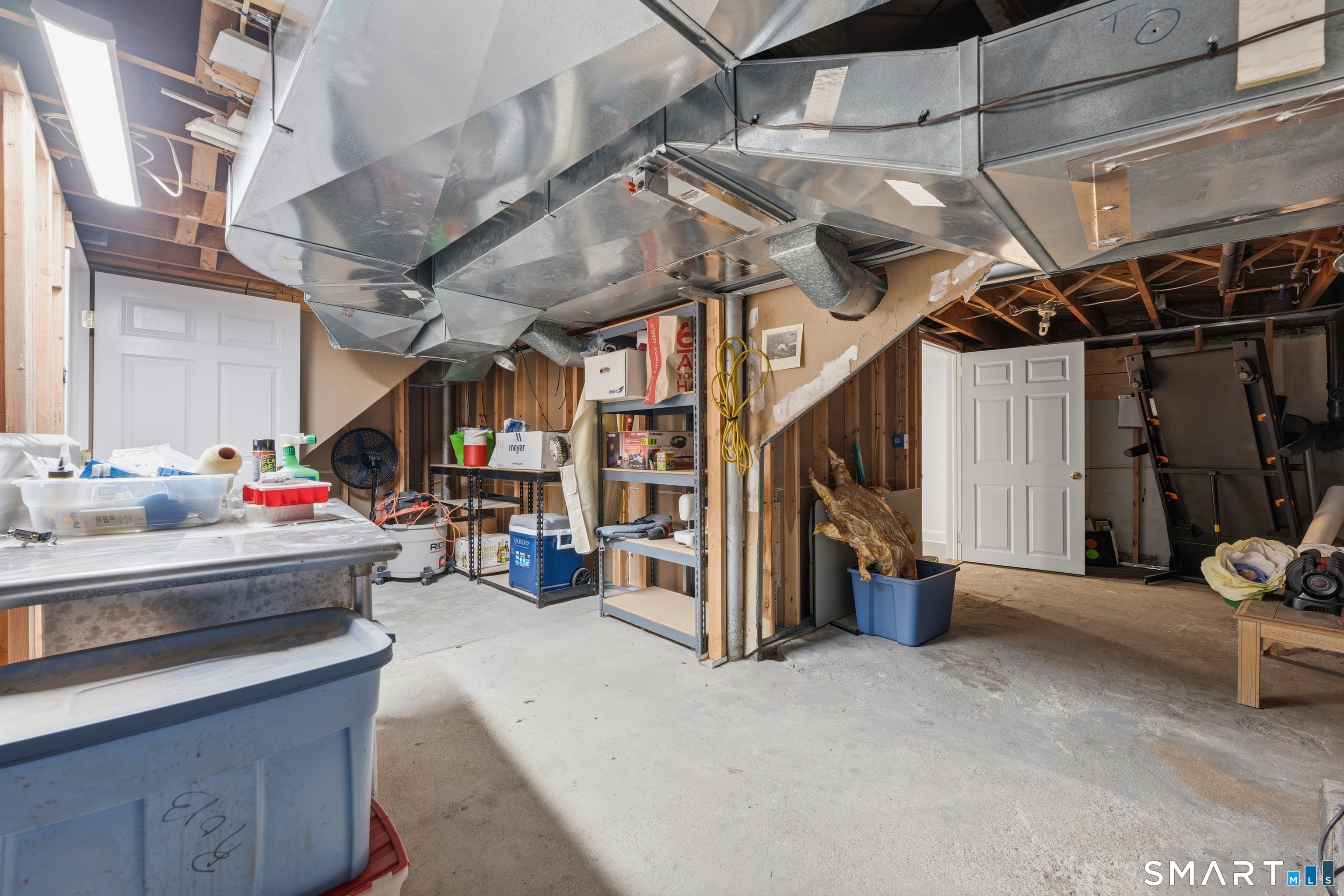 5 Arrowhead Road Trumbull, CT 06611 - Photo 27 of 35