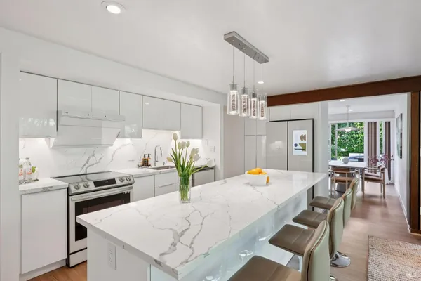 $1,448,000 | 2 Lyford Drive, Unit 6, Tiburon, CA 94920