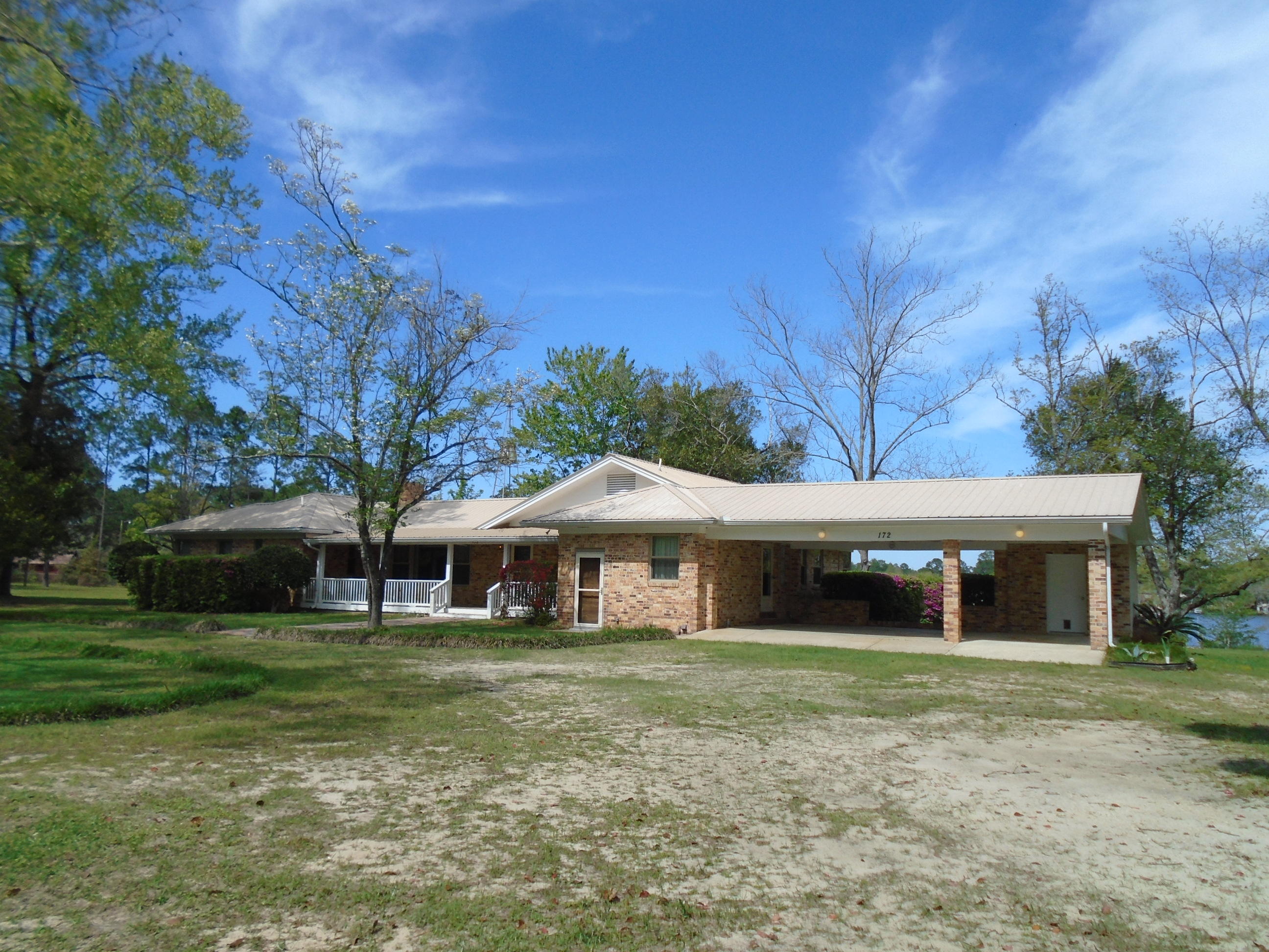 172 Huggins Road DeFuniak Springs, FL 32433 - Photo 1 of 24 Front View