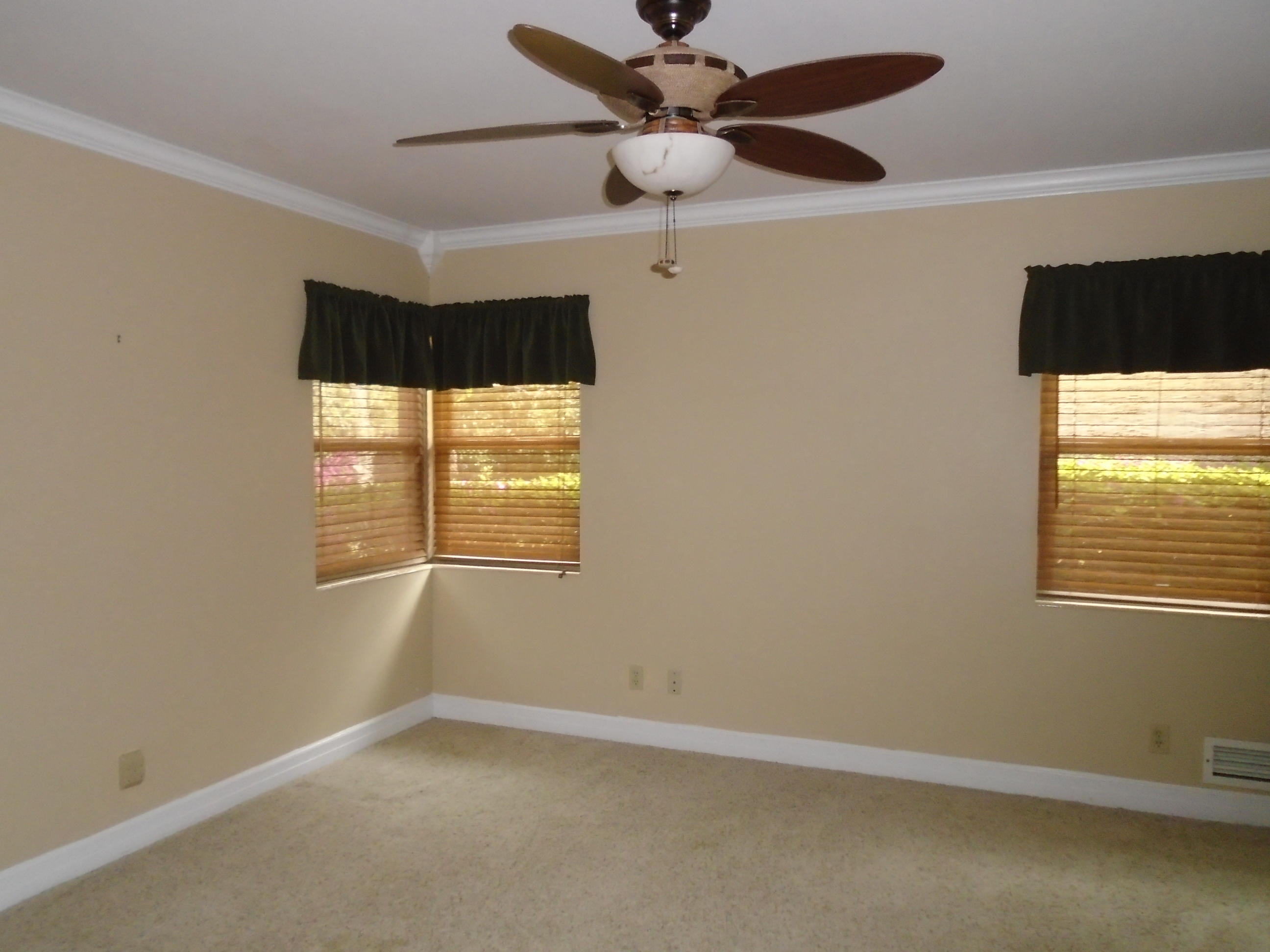 172 Huggins Road DeFuniak Springs, FL 32433 - Photo 13 of 24 172 Huggins 016.JPG