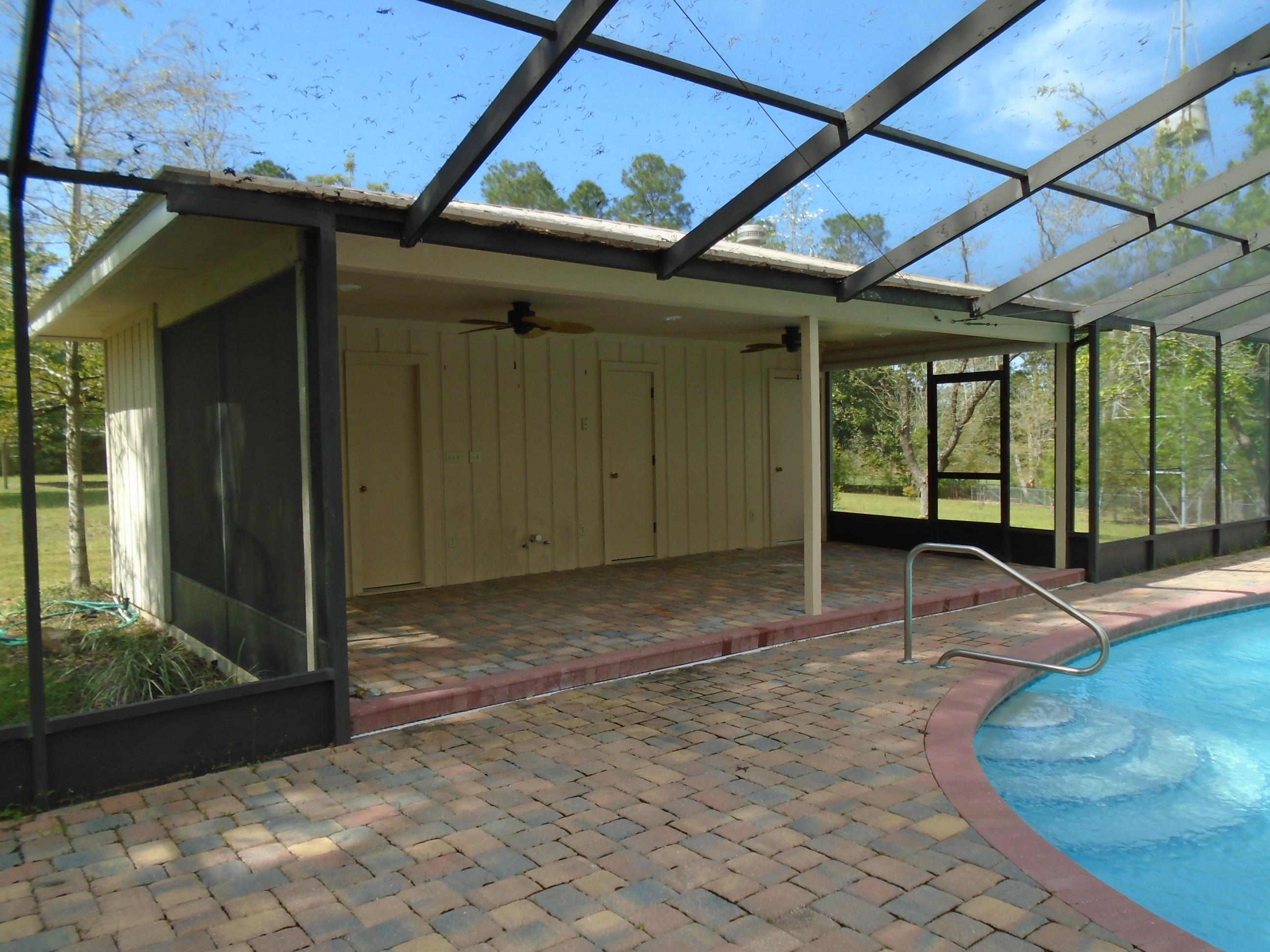 172 Huggins Road DeFuniak Springs, FL 32433 - Photo 20 of 24 172 Huggins 007.JPG
